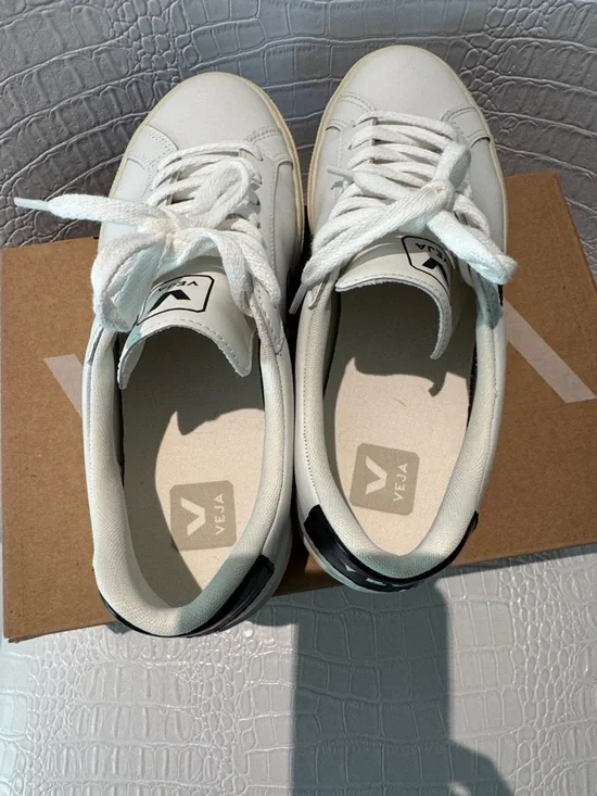 Veja White Leather Sneakers with Black V Emblem - Picture 5 of 11